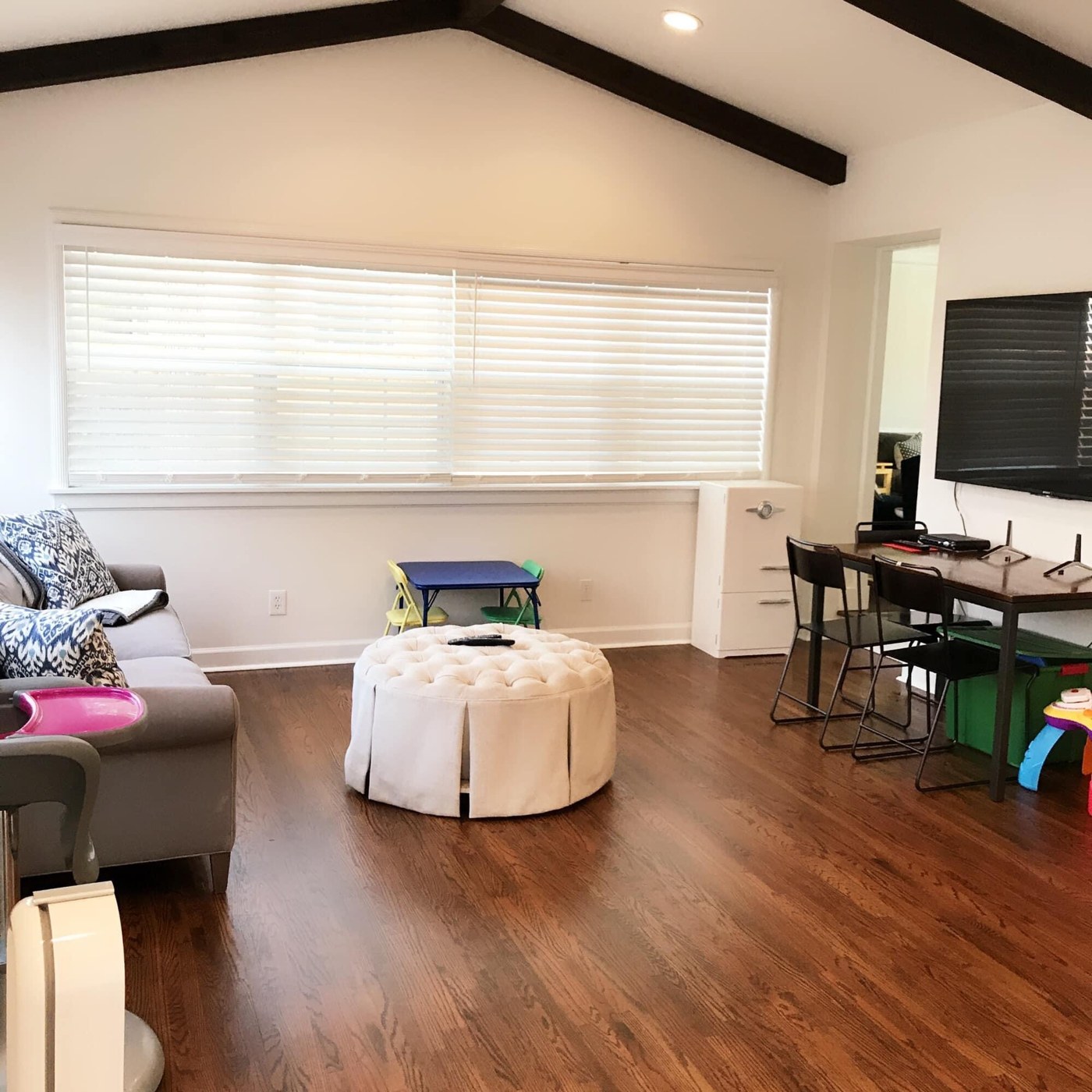 Real before: living room before cleaning by White Glove America